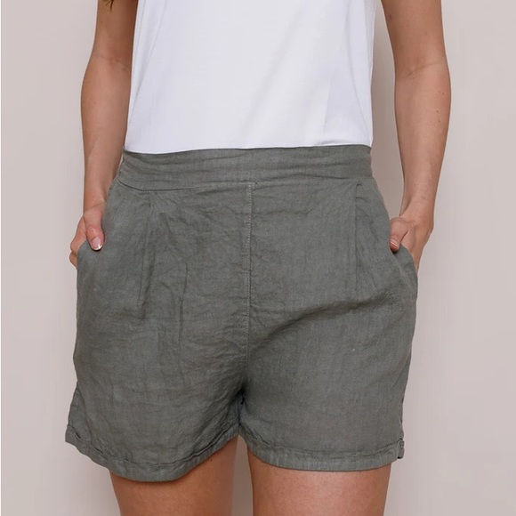 Suzy D London NWT 100% Linen Longline Shorts in Khaki size Large - Picture 1 of 10